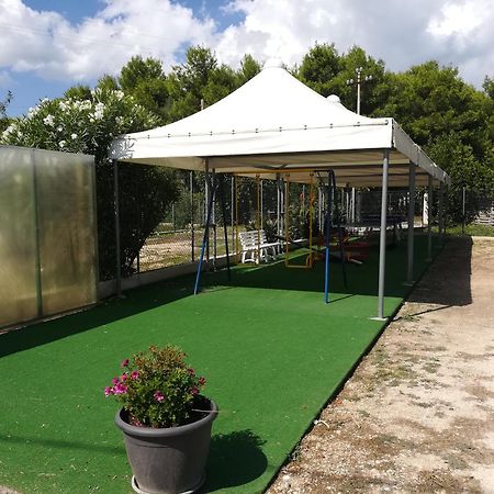 Villini Giovanna Disanti Vieste Exterior foto