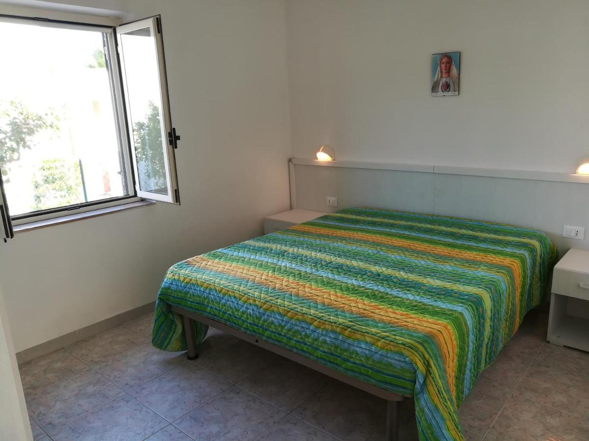 Villini Giovanna Disanti Vieste Exterior foto
