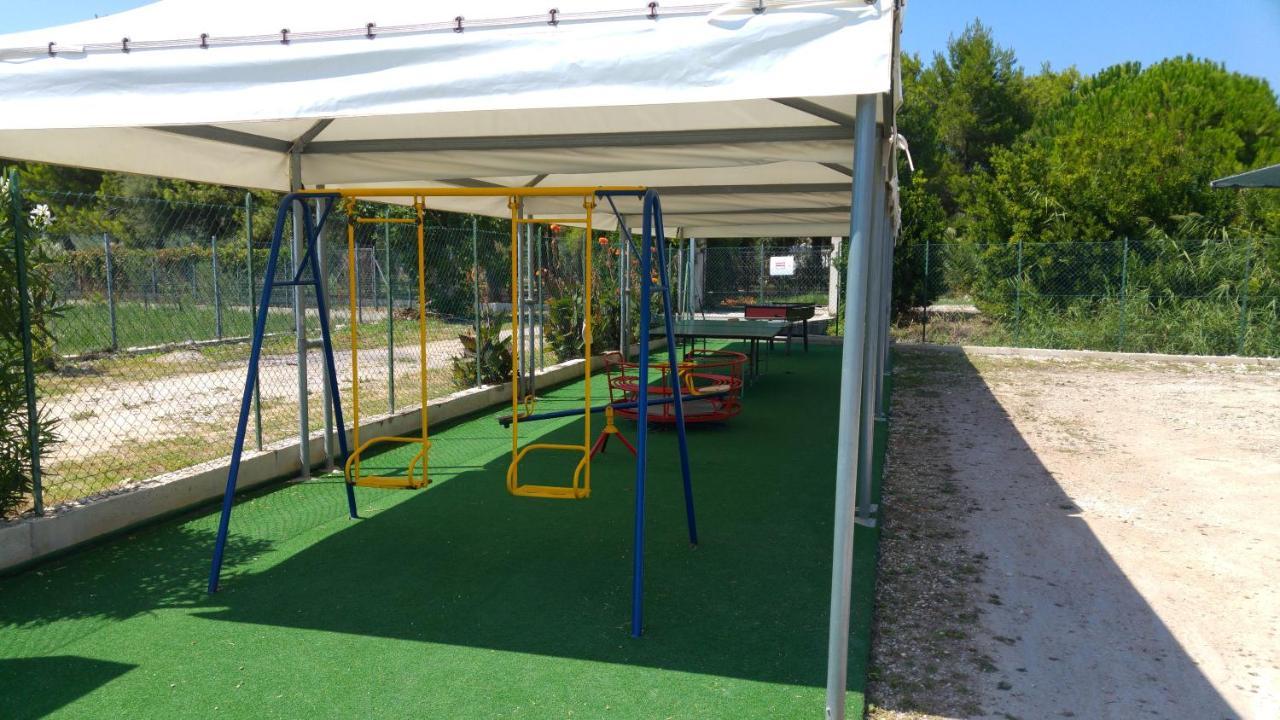 Villini Giovanna Disanti Vieste Exterior foto
