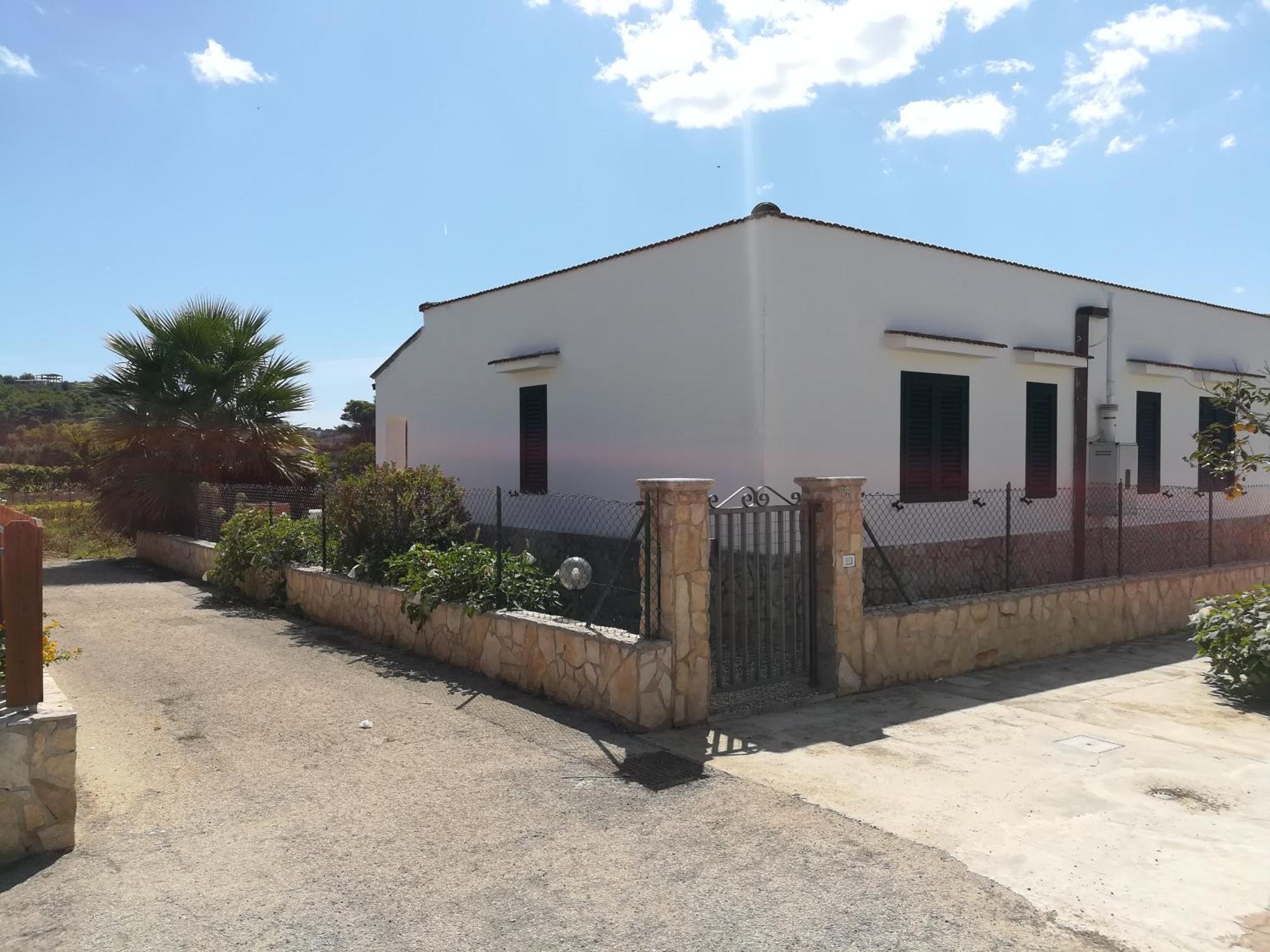 Villini Giovanna Disanti Vieste Exterior foto